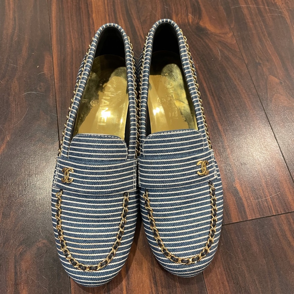 SOLD!!! Super rare Chanel striped chain loafer